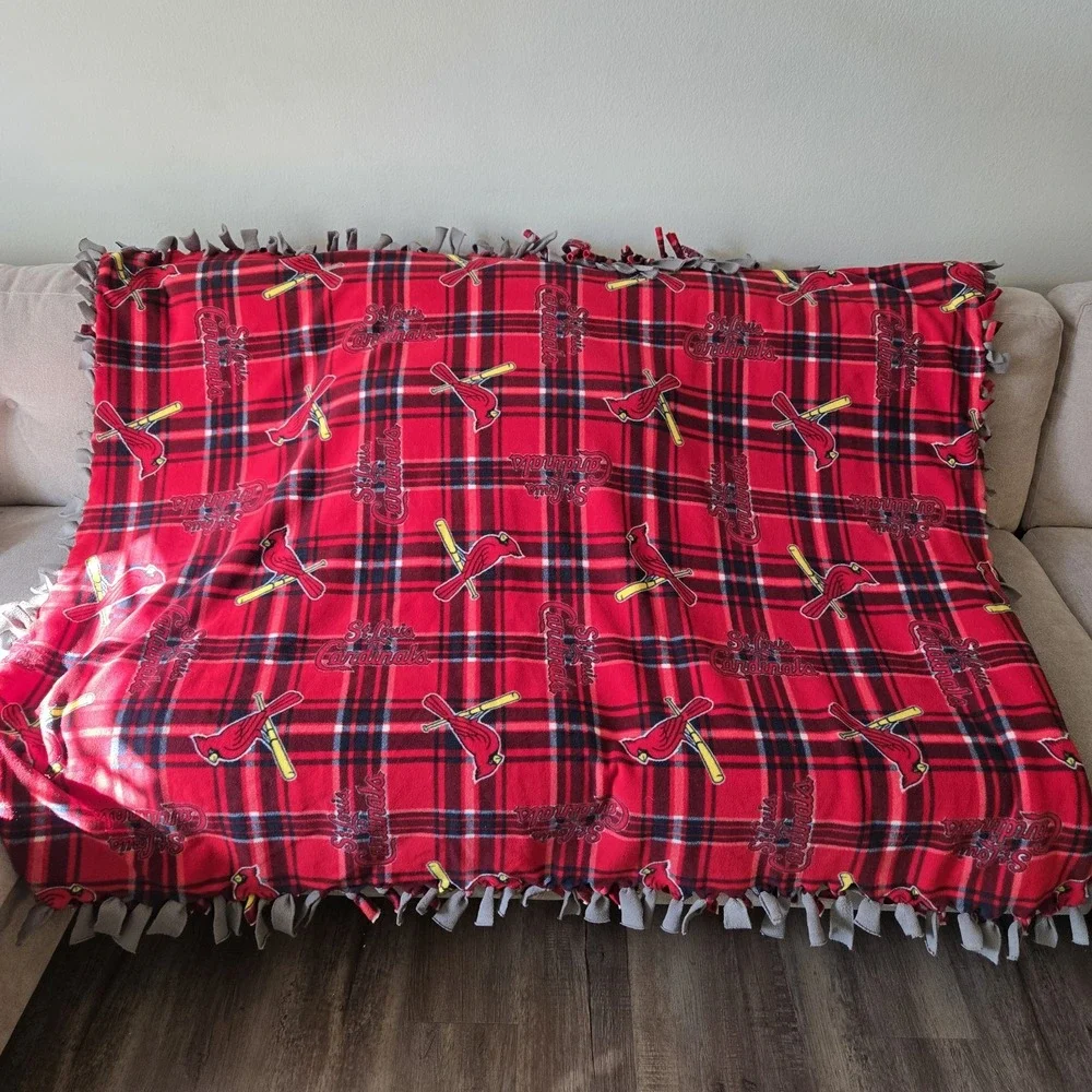 Fleece Knotted Tied Blanket Throw - St Louis Cardinals MLB L63